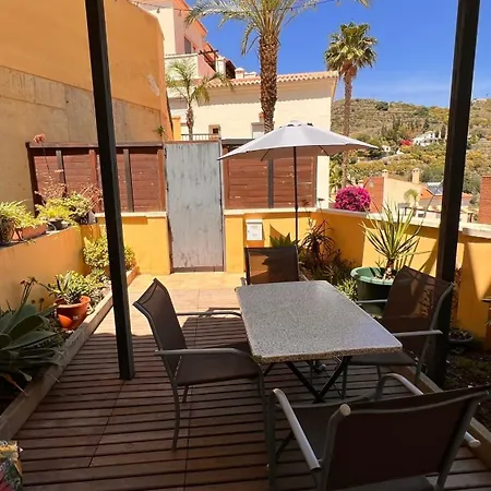 Holiday home Excellent View, Mountain, Panorama Swimming Pool Year Round *