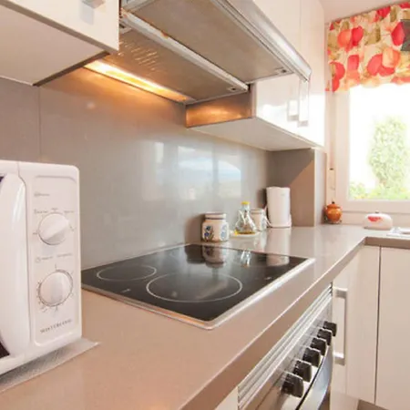 Holiday home Excellent View, Mountain, Panorama Swimming Pool Year Round *