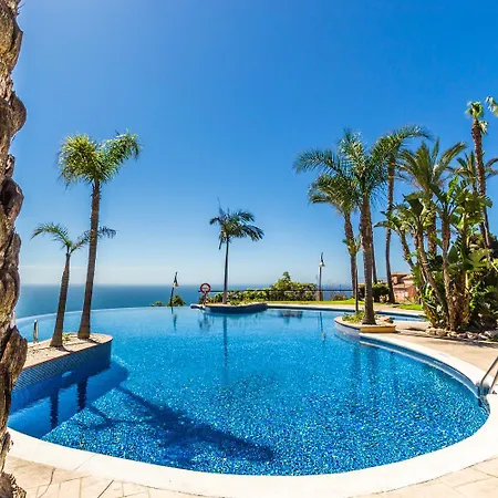 Excellent View, Mountain, Panorama Swimming Pool Year Round Holiday home *